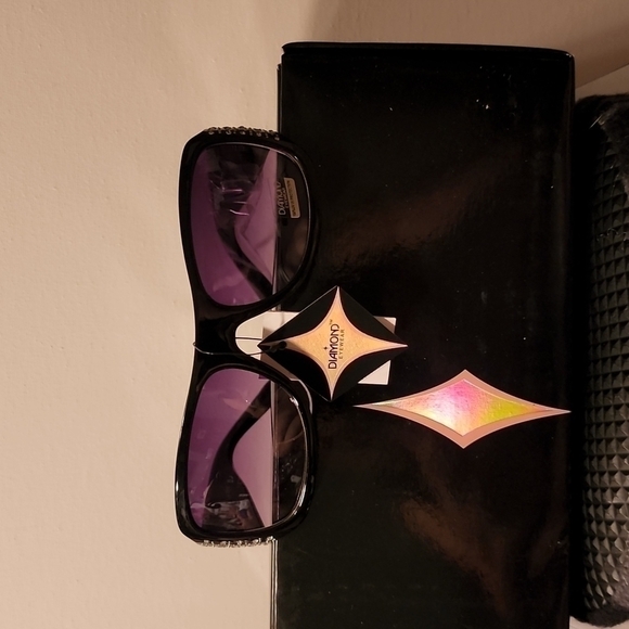 Designer diamond eyewear - Picture 1 of 8